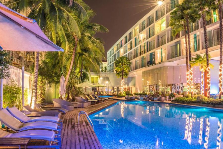 هتل baraquda pattaya پاتایا