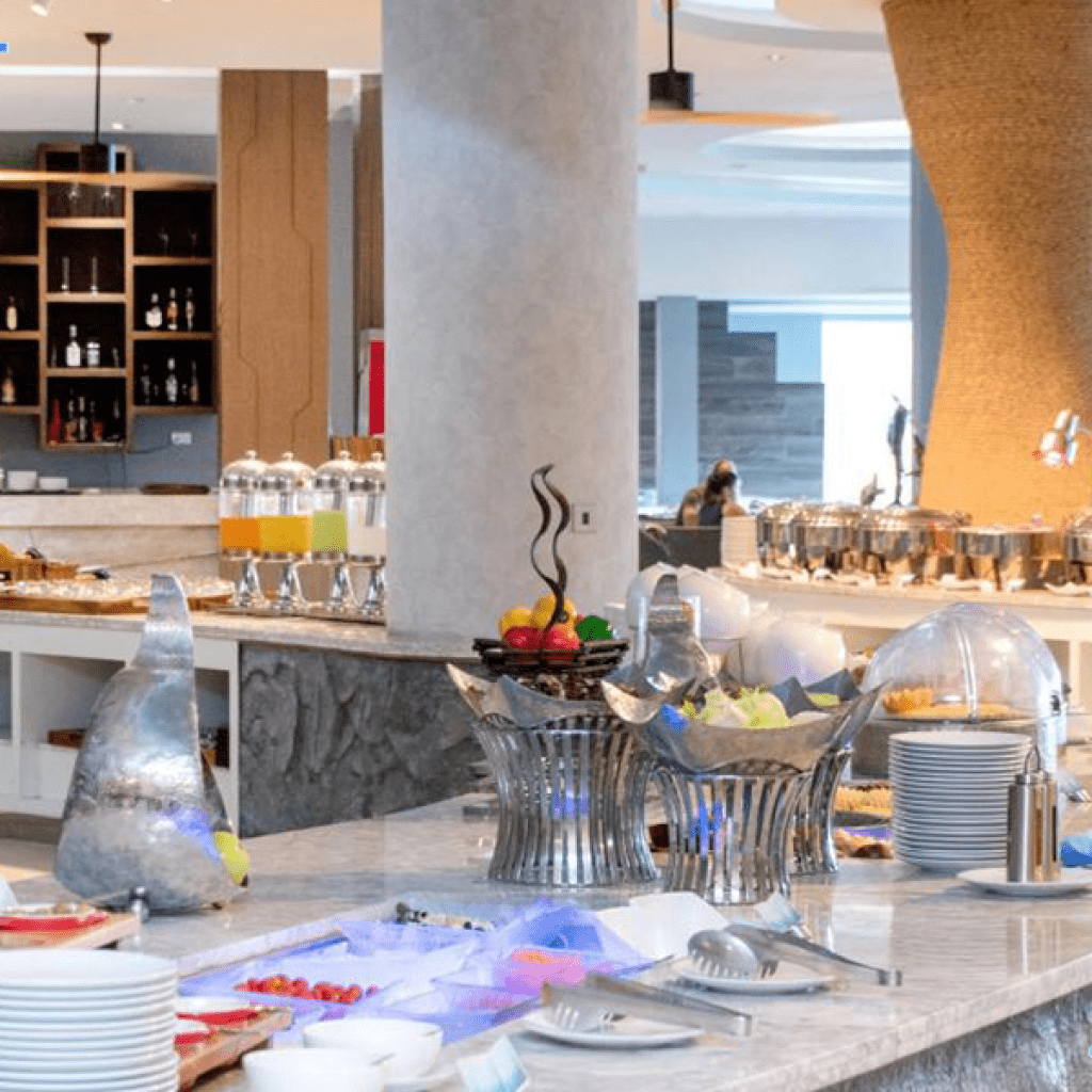 هتل Crest Resort  پوکت