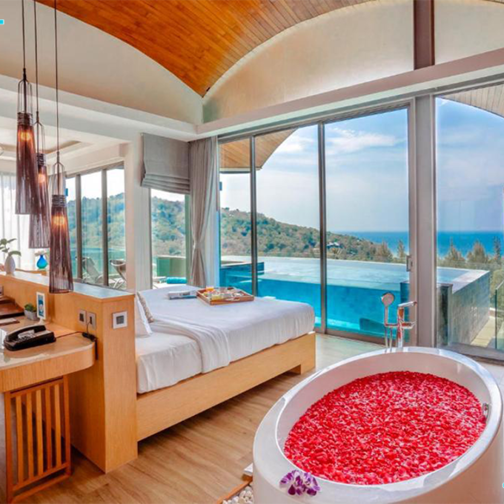 هتل Crest Resort  پوکت