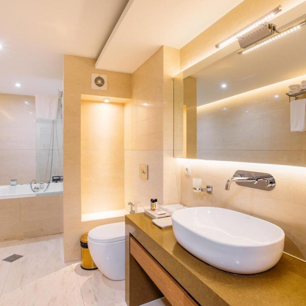 هتل Golden Palace تفلیس