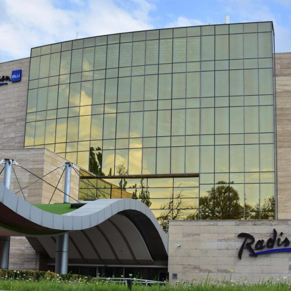 هتل RADISSON BLU ایروان