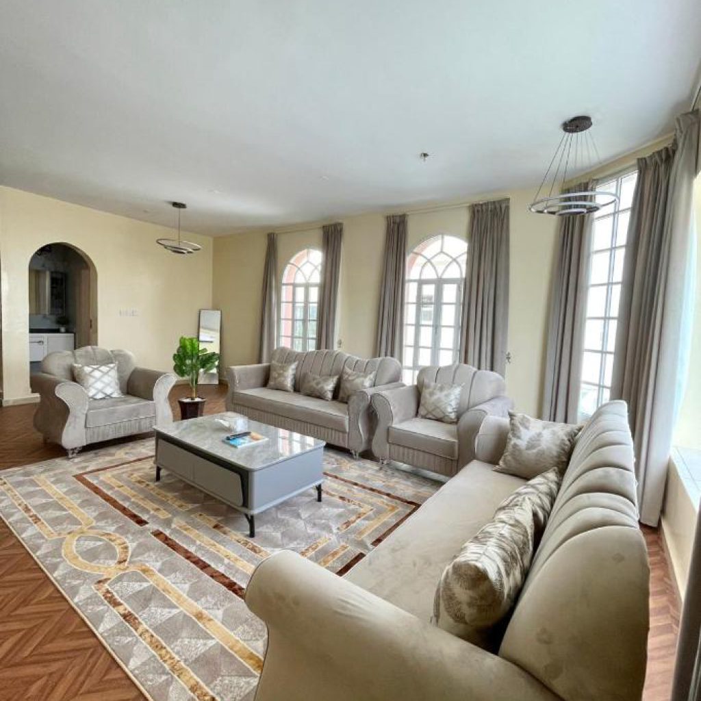 هتل Deluxe Apartment مسقط