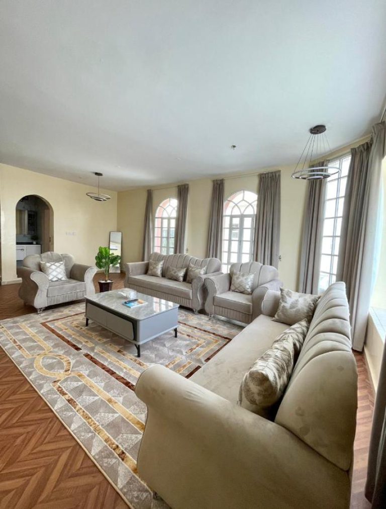 هتل Deluxe Apartment مسقط