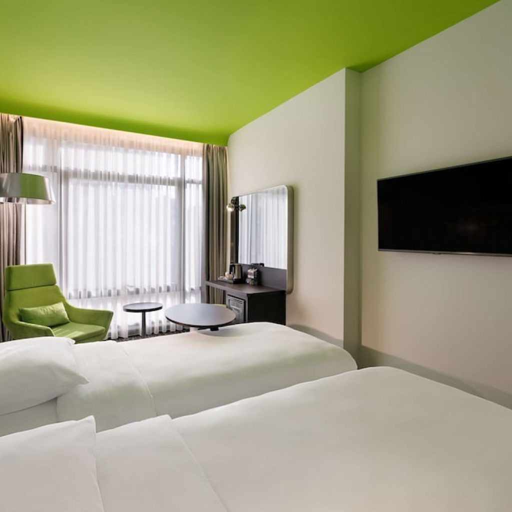 هتل پارک این بایر ادیسون (Park Inn by Radisson Izmir) ازمیر