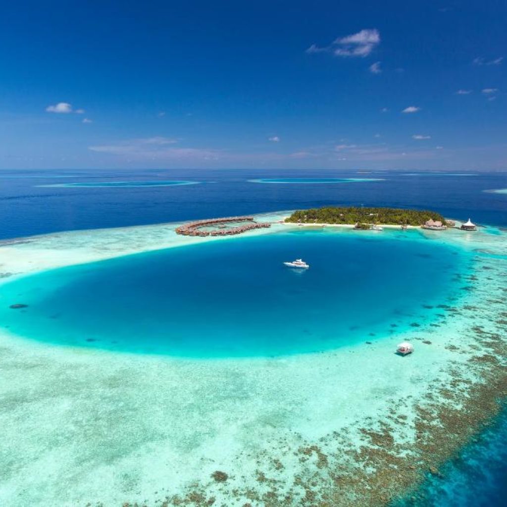 هتل باروس مالدیو – Baros Maldives