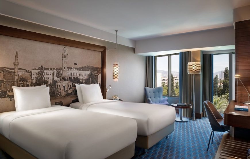 هتل Renaissance Izmir Hotel ازمیر