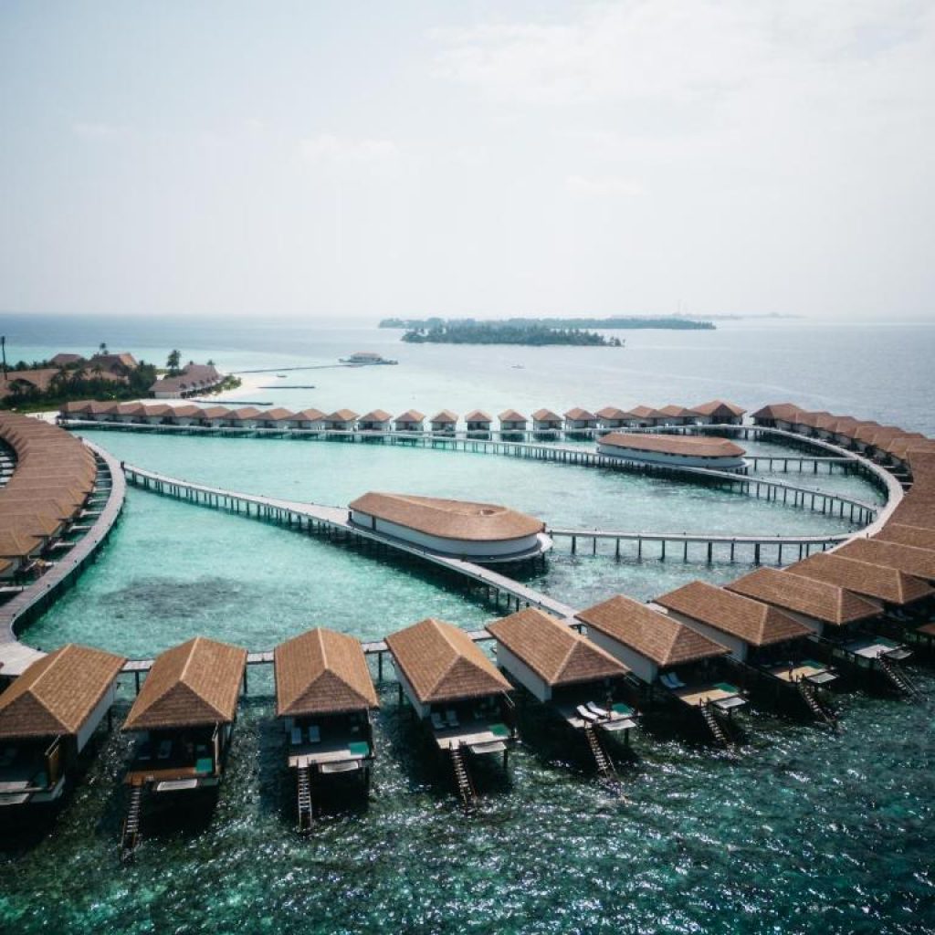 هتل سینامون مالدیو – Cinnamon Velifushi Maldives