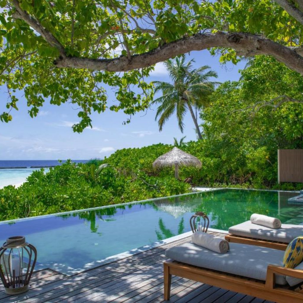 هتل باروس مالدیو – Baros Maldives