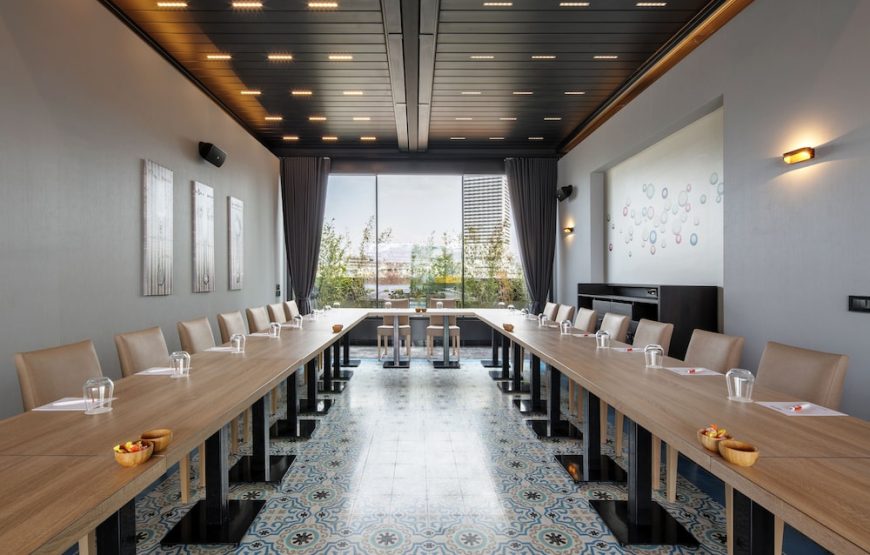 هتل پارک این بایر ادیسون (Park Inn by Radisson Izmir) ازمیر