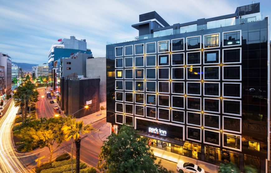 هتل پارک این بایر ادیسون (Park Inn by Radisson Izmir) ازمیر