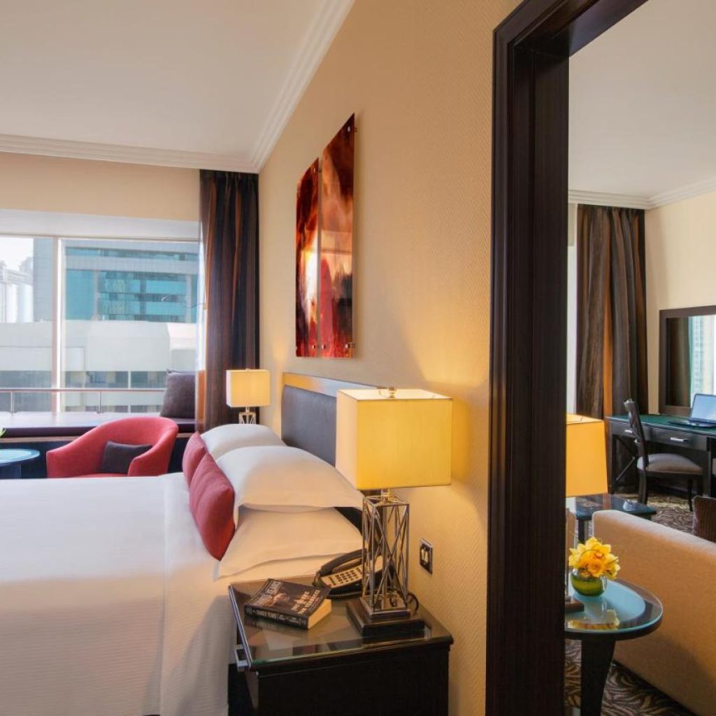 هتل تاورز روتانا | Towers Rotana دبی 🛎️