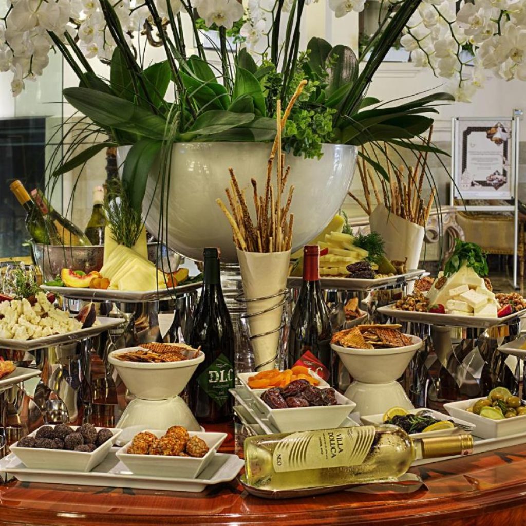 هتل کراون پلازا اولد سیتی استانبول | Crowne Plaza Istanbul 🛎️