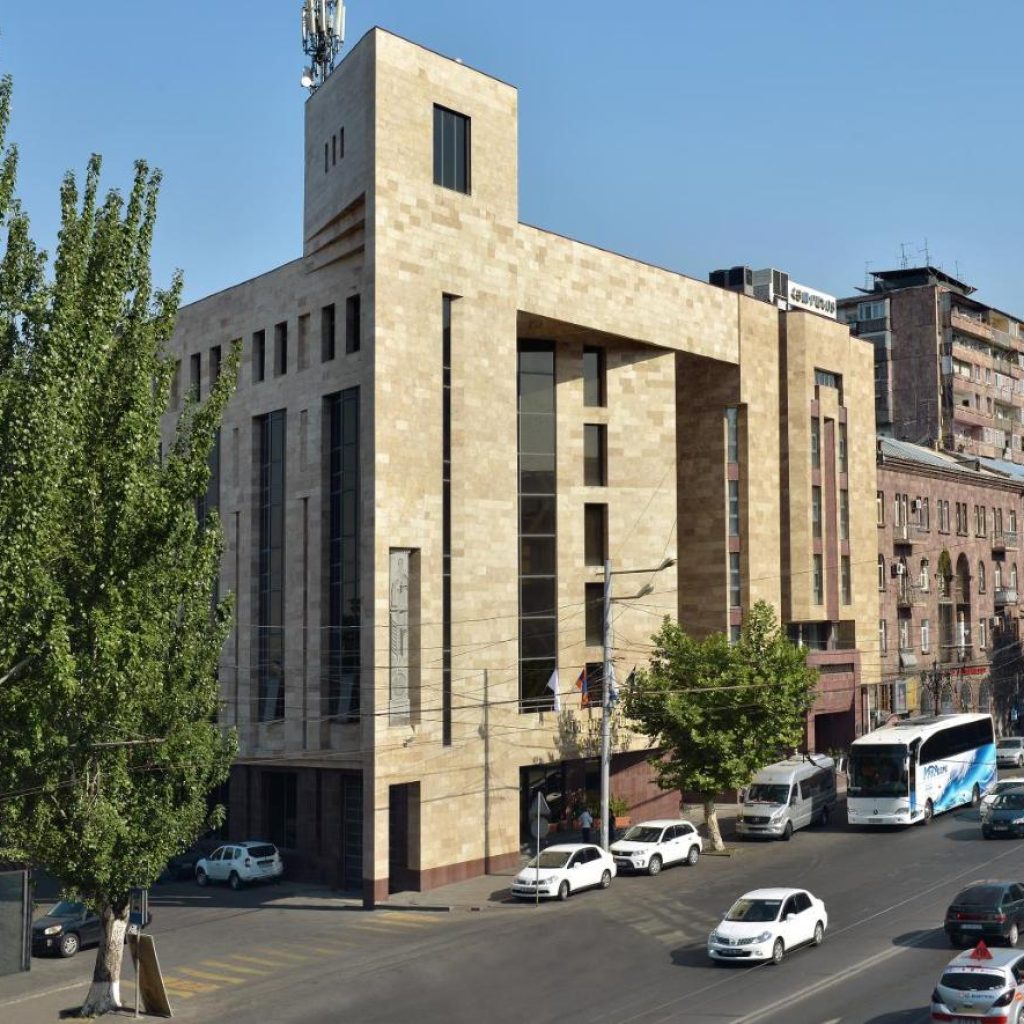 هتل آنی سنترال ایروان | Ani Central Inn 🛎️
