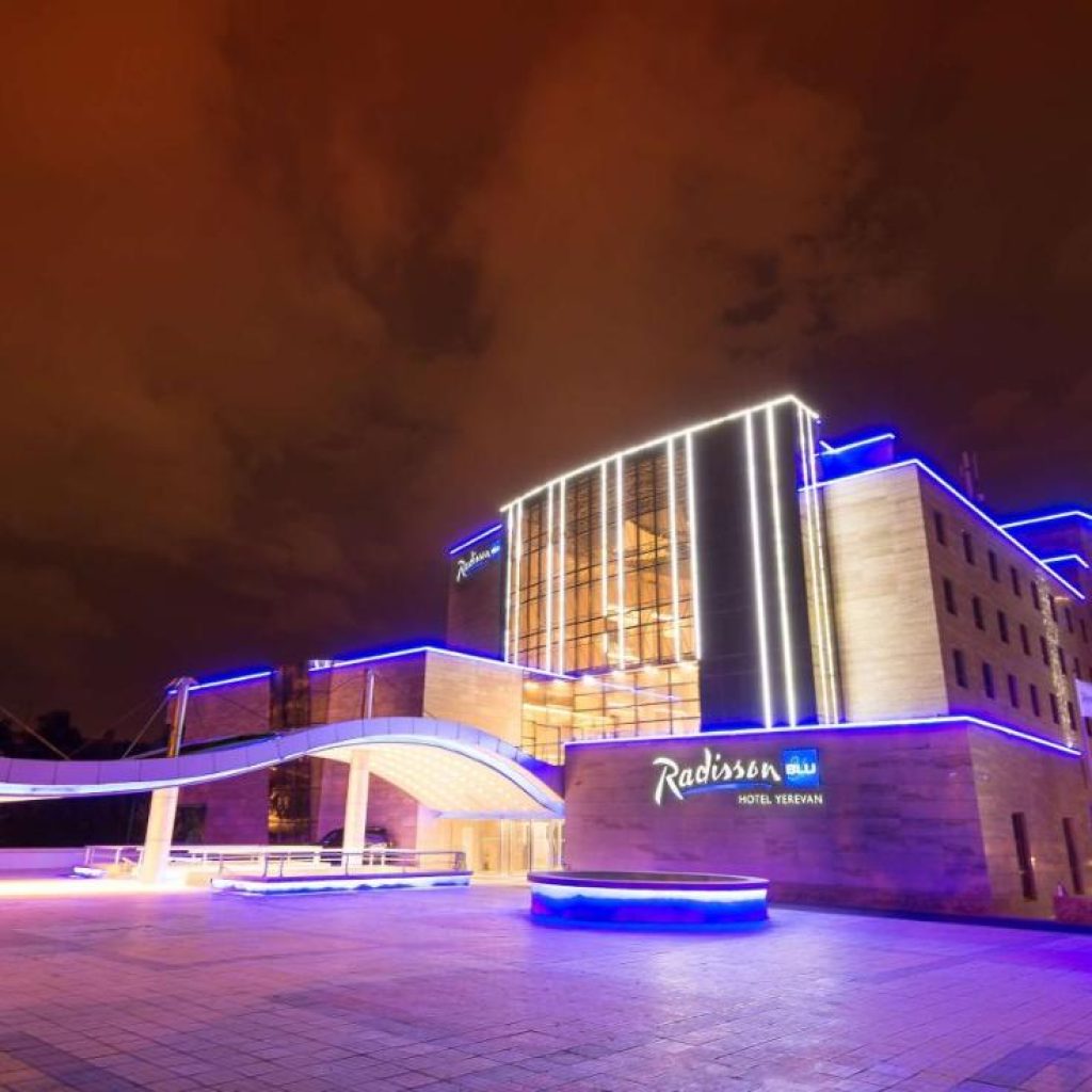 هتل رادیسون بلو ایروان | Radisson Blu Hotel Yerevan 🛎️