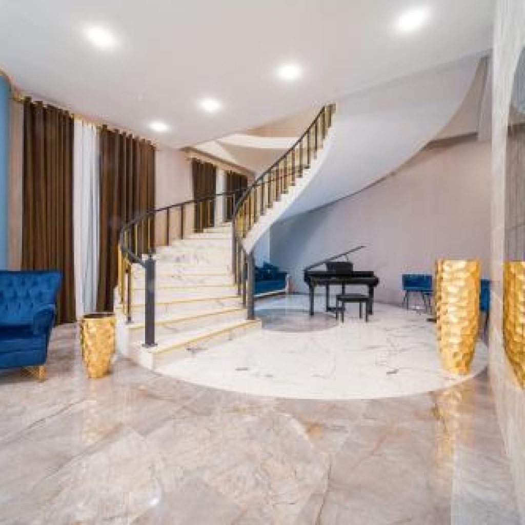 هتل رزیدنت پلازا تفلیس | Residence plaza 🛎️