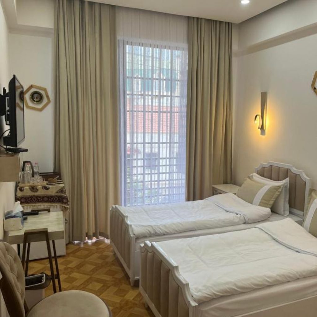 هتل لوکس این تفلیس | Lux inn 🛎️