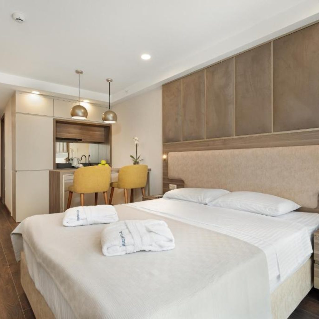 وین رزیدنس باتومی | Wyn Residence Hotel 🛎️