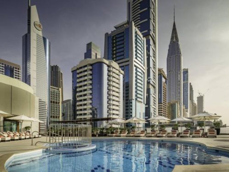 هتل تاورز روتانا | Towers Rotana دبی 🛎️