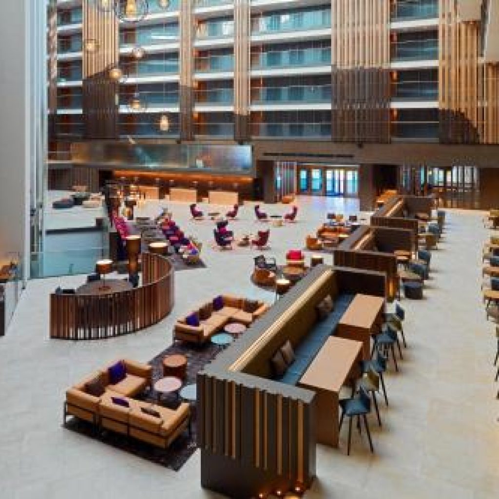 هتل شراتون گرند متچی تفلیس | Sheraton Grand Metechi 🛎️