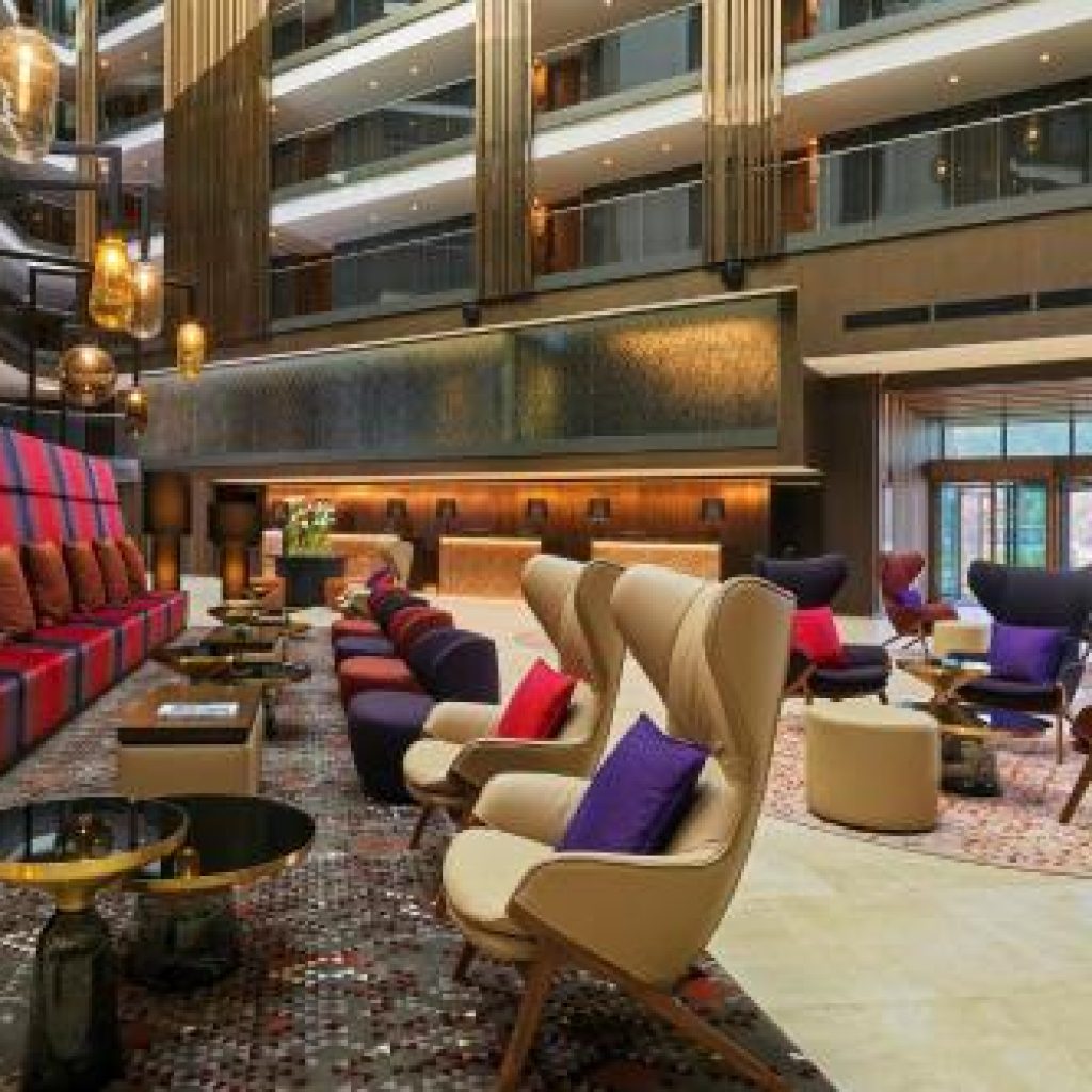 هتل شراتون گرند متچی تفلیس | Sheraton Grand Metechi 🛎️