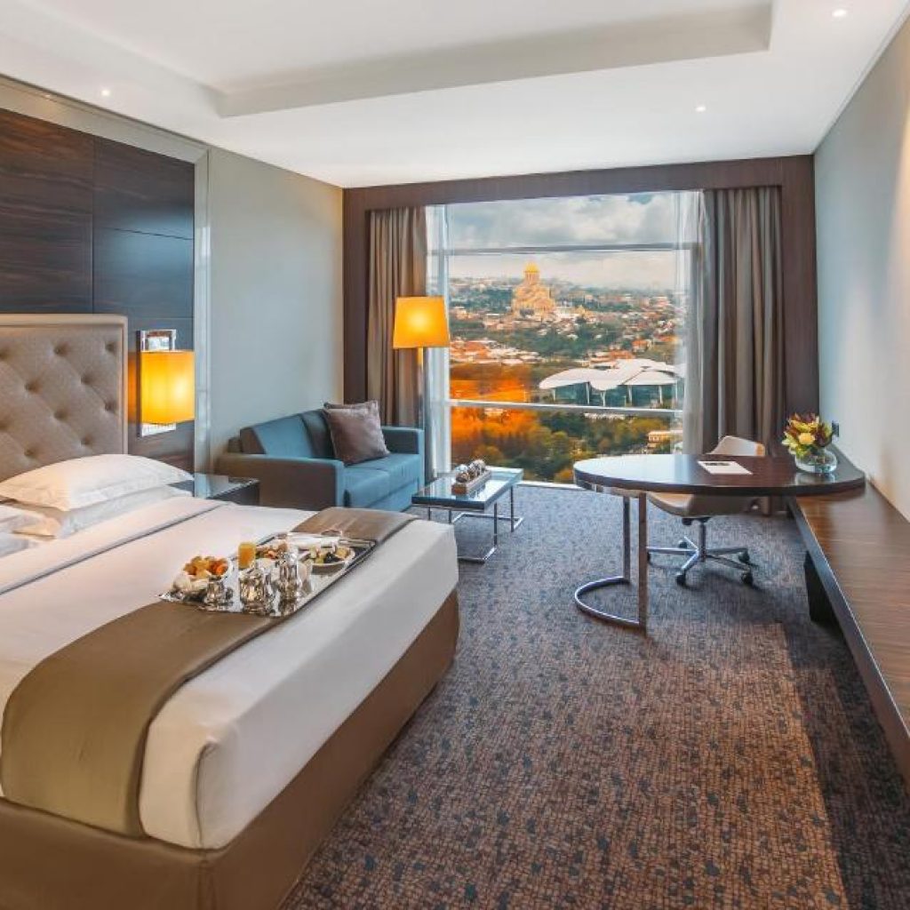 هتل بیلتمور تفلیس | Biltmore Hotel 🛎️