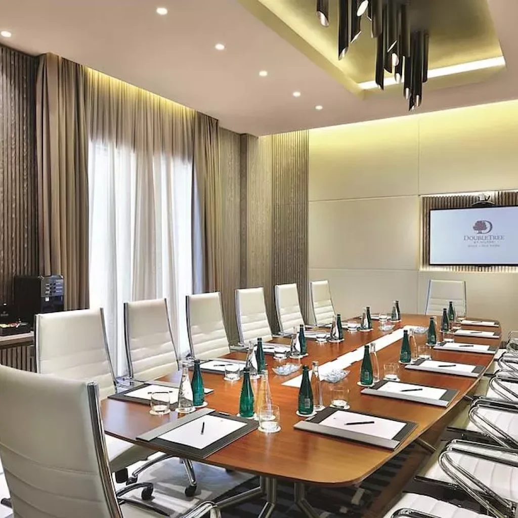 هتل دابل تری بای هیلتون | DoubleTree by Hilton Doha 🛎️