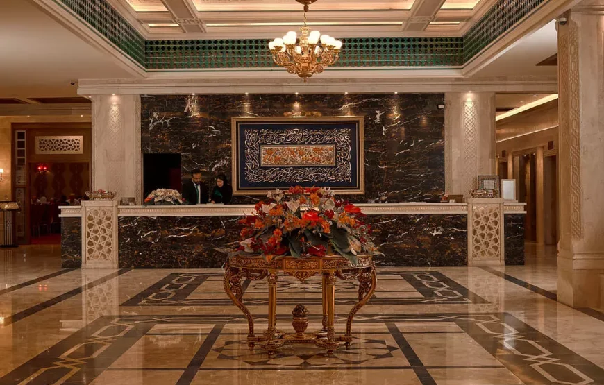 هتل زندیه شیراز 🛎️