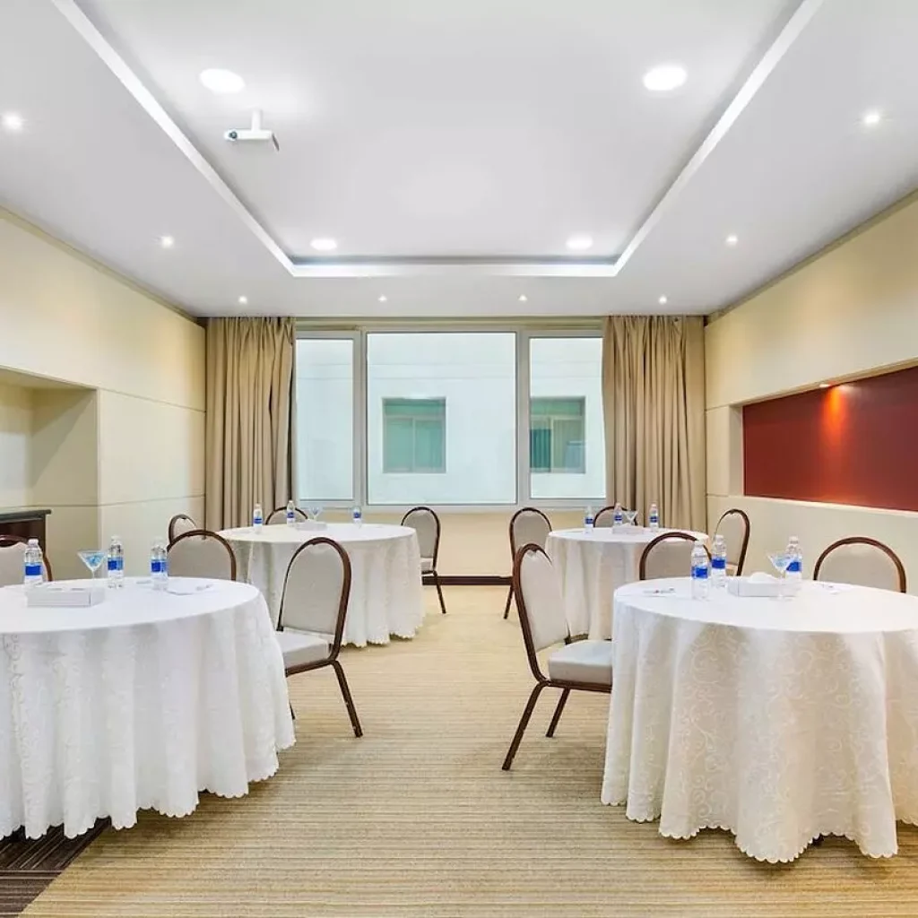هتل آیبیس مسقط | Ibis Muscat Hotel 🛎️