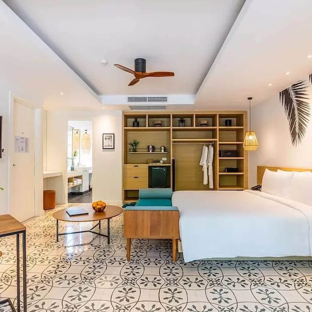 هتل اوتریگر سورین بیچ | Outrigger Surin Beach Hotel 🛎️