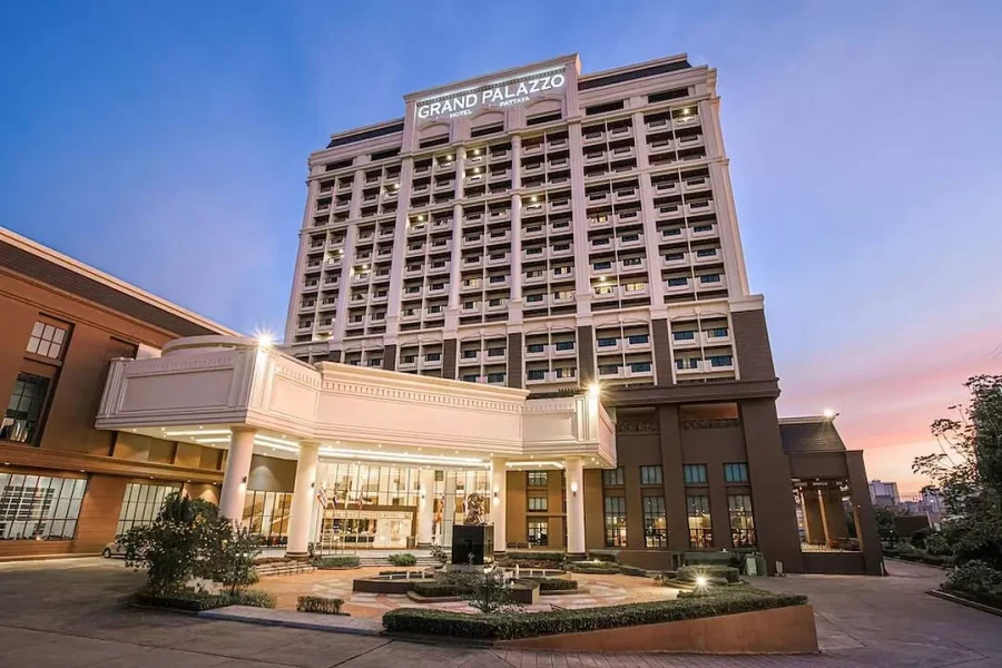 هتل گرند پالازو پاتایا | Grand Palazzo Hotel 🛎️