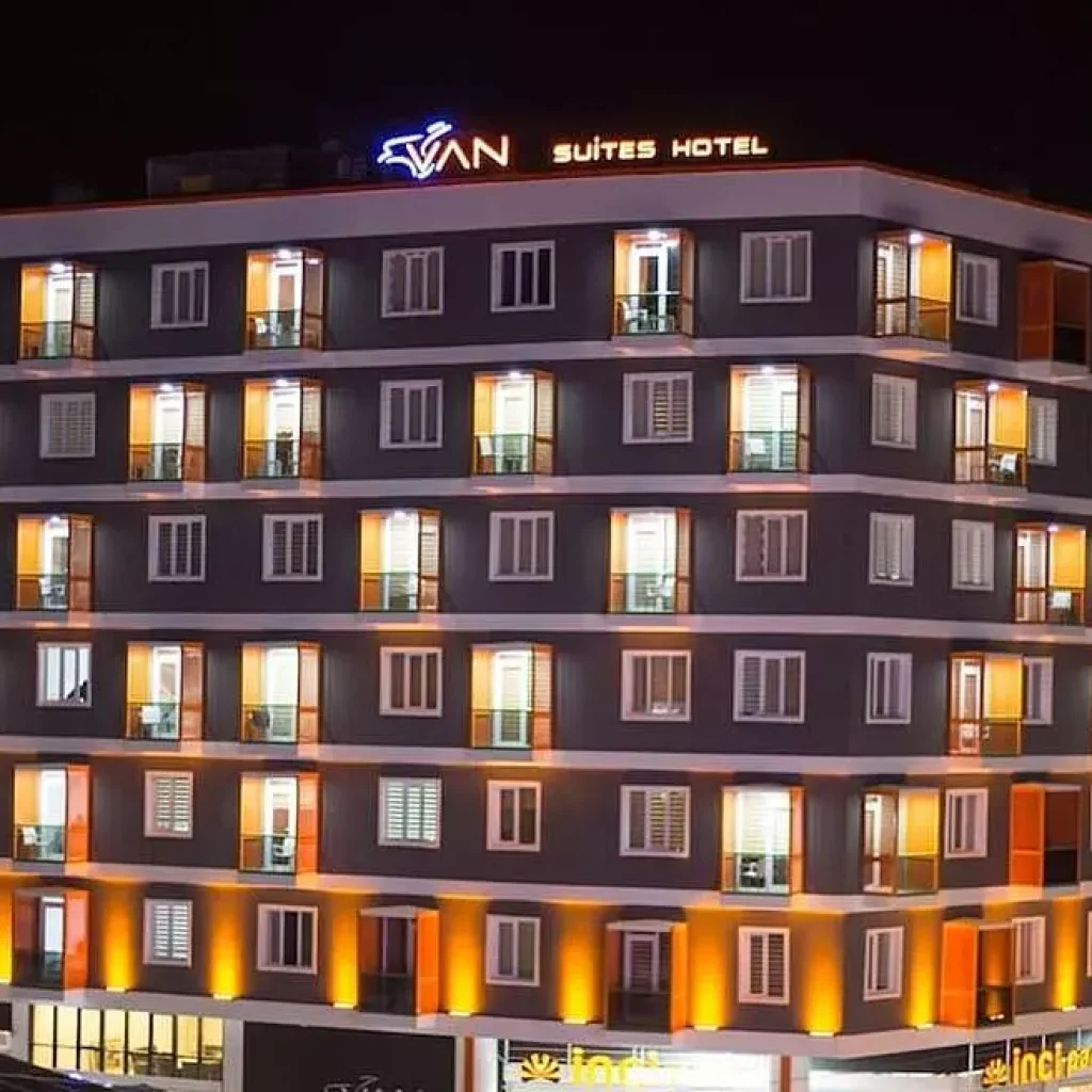 هتل وان سوئیتز وان | Van Suites Otel 🛎️