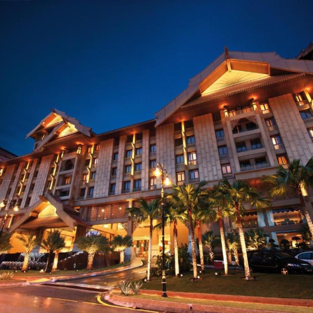 هتل رویال چولان کوالالامپور | Royale Chulan Kuala Lumpur 🛎️