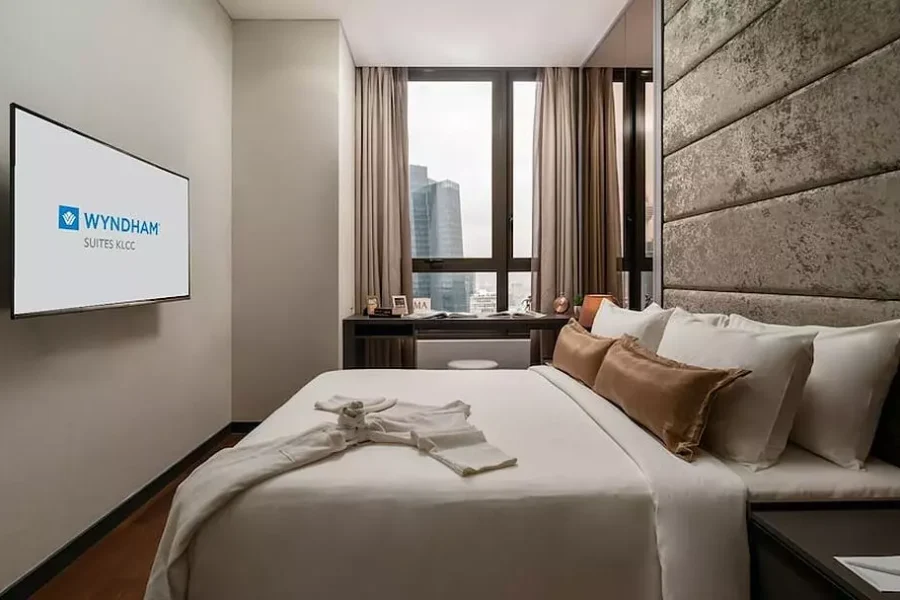 اتاق دو نفره هتل wyndham suites کوالالامپور