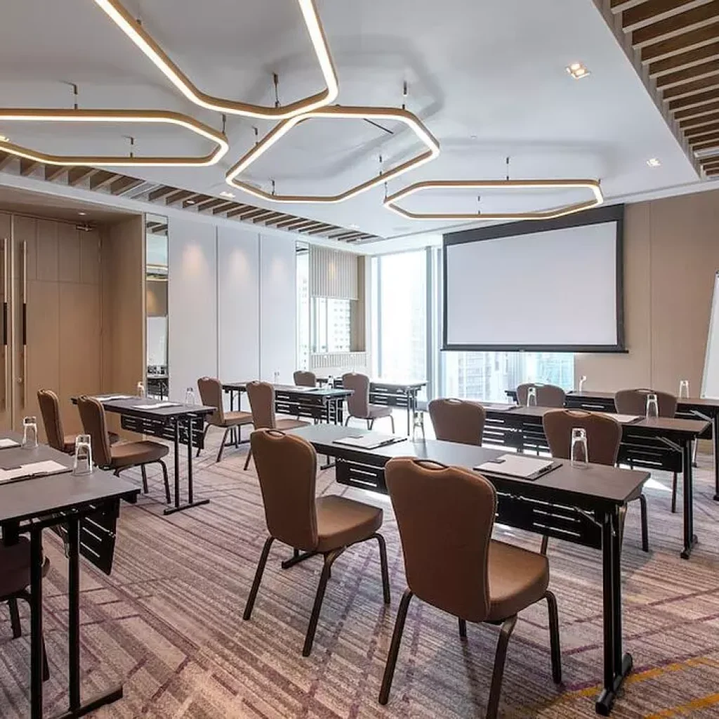 هتل کرون پلازا کوالالامپور | Crowne Plaza Hotel 🛎️