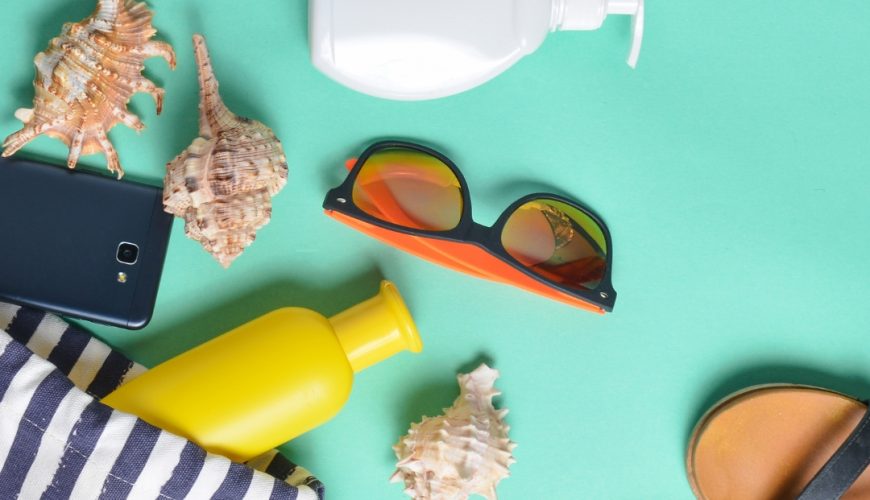 وسایل ضروری برای سفر | آسمان سپید