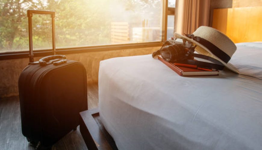 معرفی تخصصی وسایل غذاخوری و نوشیدنی در سفر برای تجربه بهتر