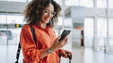 راهنمای کامل قوانین سفر به امارات برای تجربه سفری بی‌دردسر