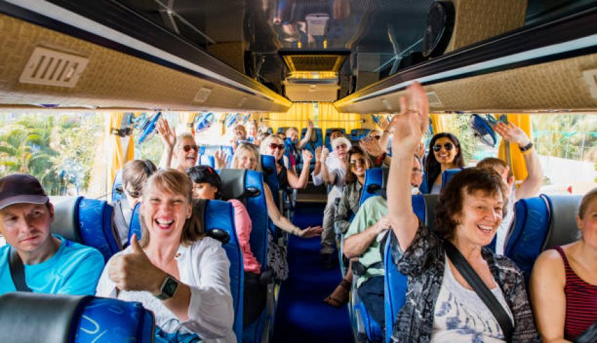 ایرانگردی اطراف مشهد: از جاذبه‌های مذهبی تا تفریحات هیجان‌انگیز.