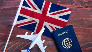 راهنمای جامع قوانین حمل دارو در سفر‌های خارجی و داخلی