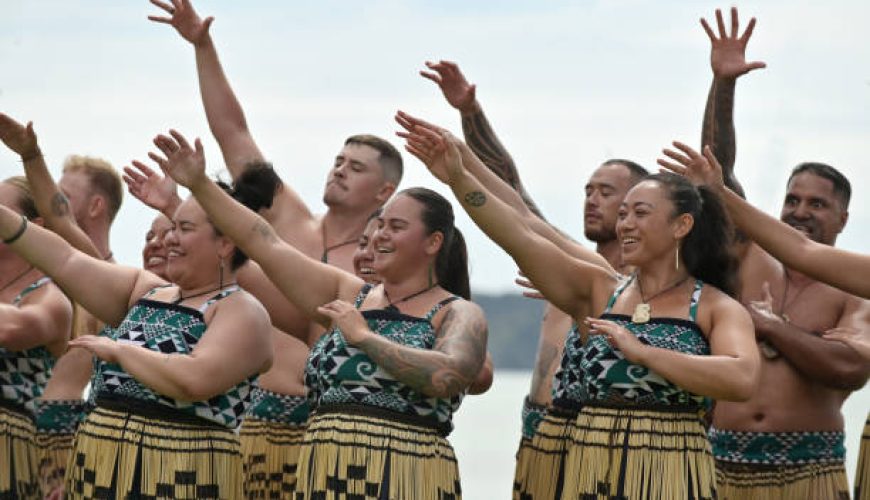 جدیدترین عوامل موثر بر قیمت تور ایرانگردی و برنامه‌ریزی سفر