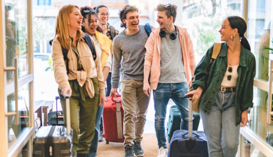 آشنایی با قوانین حمل مایعات در هواپیما سفری ایمن و راحت