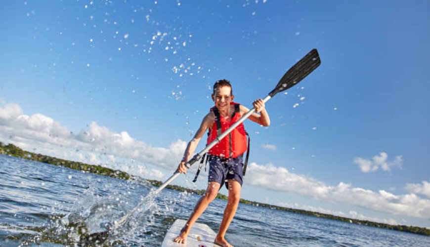 چرا قوانین ایمنی در سفرهای دریایی حیاتی است؟ بررسی نکات کلیدی