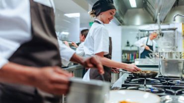 ۷ ترفند کاربردی برای معرفی ابزار سفر ارزان و تجربه‌ای بی‌نظیر