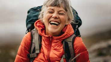 راهنمای جامع ایرانگردی برای سالمندان سفری آسوده و خاطره‌انگیز