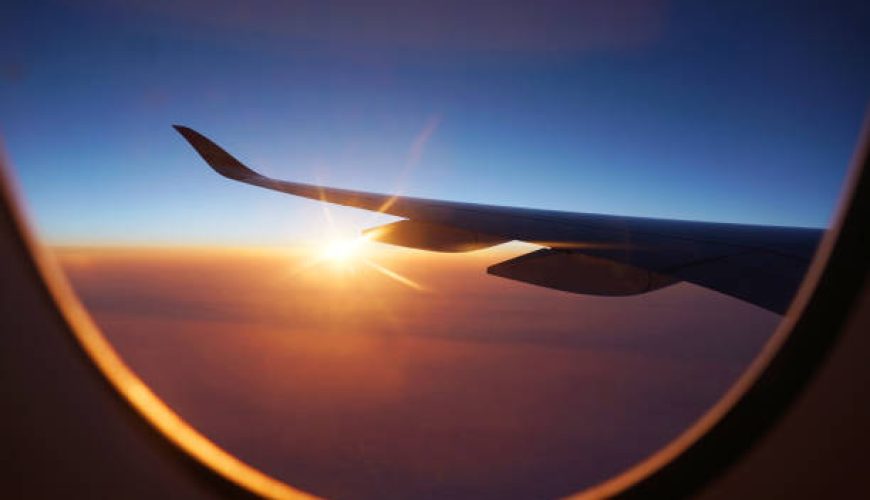 تفاوت قوانین سفر با خطوط هوایی ایرانی و خارجی: راهنمای تخصصی.