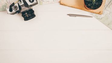 ۱۲ ابزار کاربردی مسافرتی با معرفی بهترین ابزارهای سفر در سال ۲۰۲۵