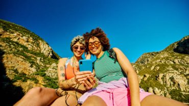 جدیدترین وسایل الکترونیکی ضروری در سفر: سفر خود را هوشمند کنید