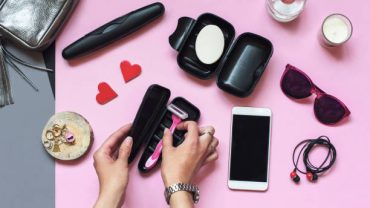 راهنمای جامع وسایل سفر یک‌روزه: ضروریات یک گشت خاطره‌انگیز