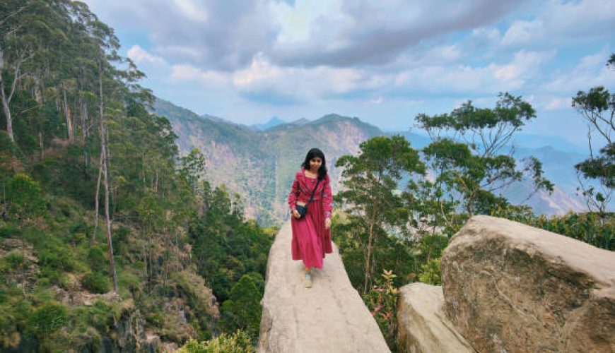 کشف بهترین مقاصد با رعایت قوانین سفر برای بانوان تنها: ترفندهای کاربردی