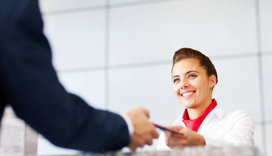 جدیدترین قوانین سوخت‌گیری و بیمه در سفرهای جاده‌ای؛ نکاتی مهم